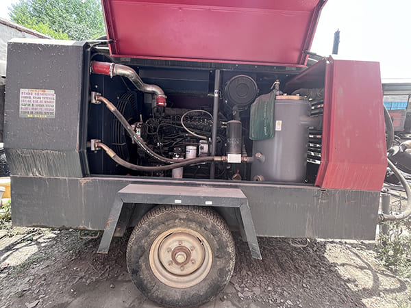D miningwell air compressor cheap used HGT550-16 hongwuhuan air compressor second used air compressor